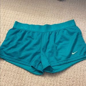 Nike shorts medium GREEN BLUE